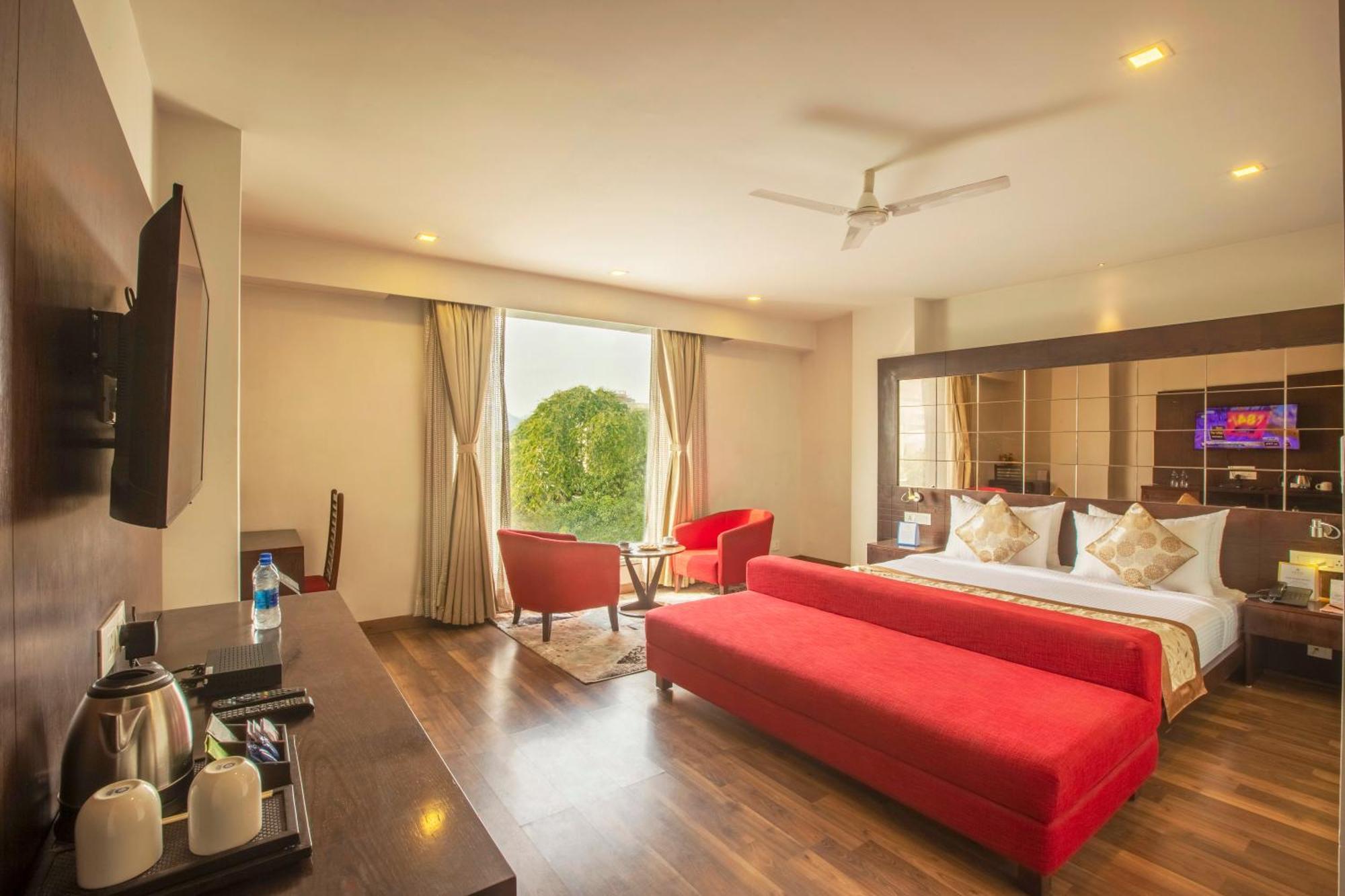 Vesta Grand Central Udaipur Exterior photo