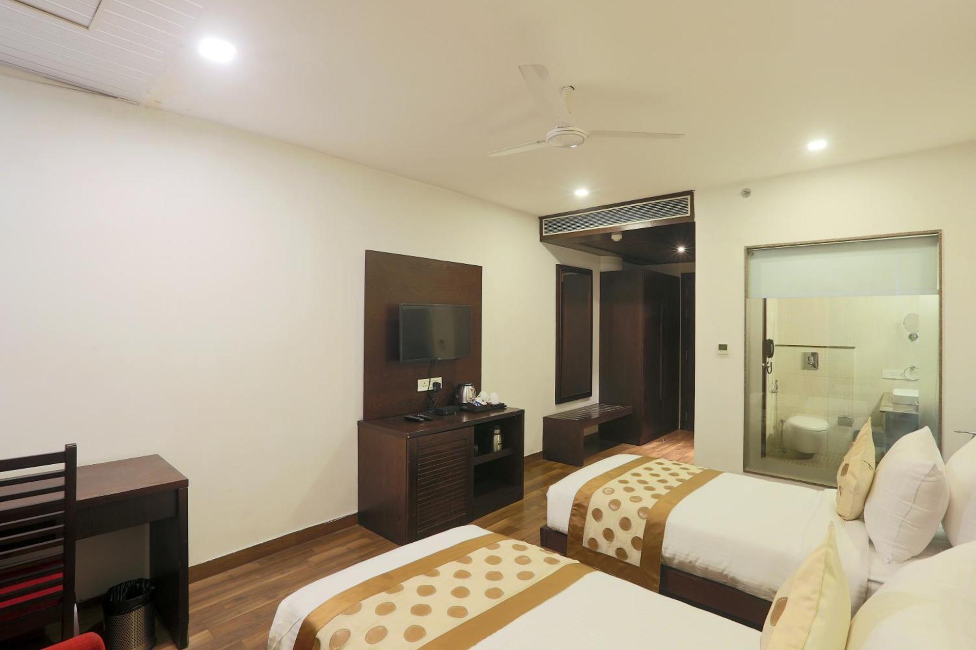 Vesta Grand Central Udaipur Exterior photo
